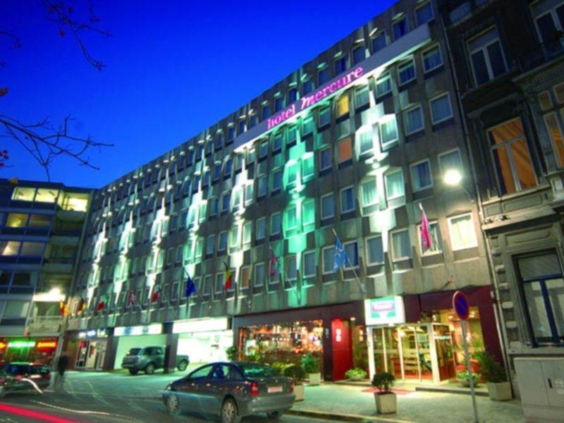 เพนตาโฮเต็ล ลีเกอ Hotel เลียจ ภายนอก รูปภาพ